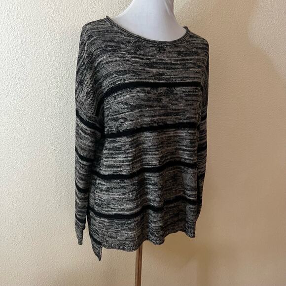 EILEEN FISHER Knit lightweight sweater MEDIUM Black Grey Striped Organic Linen - Picture 3 of 7